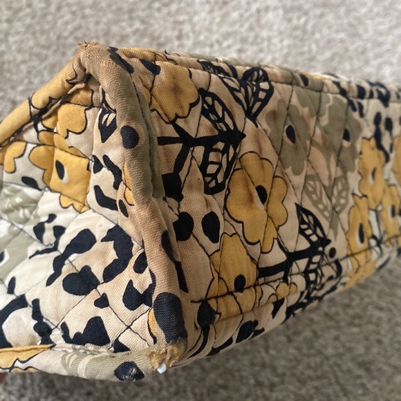 Vera Bradley Go Wild Lunchbag - Picture 9 of 9